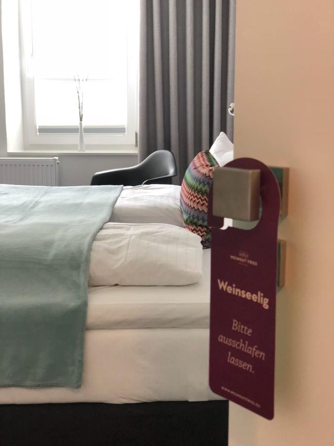 Weinhaus Fries Hotel Kattenes Buitenkant foto